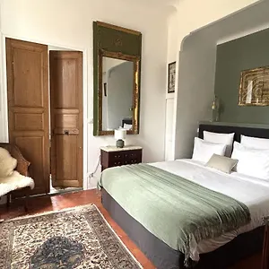 https://chateau-de-saint-girons.aixenprovencehotels.org
